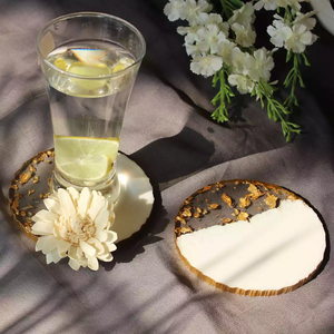 Ensemble de sous-verres ronds en bois et résine NEHA ENTERPRISES, sous-verres en bois époxy faits à la main de luxe pour restaurant et café - Product Image 6