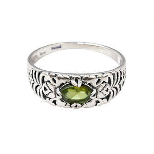 2.4 Grams Fine <b>Peridot</b> <b>Ring</b> - Product Image 2