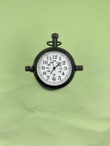 Reloj de Escritorio Decorativo Circular Náutico de Latón Antiguo, Metal Vintage - Product Image 4