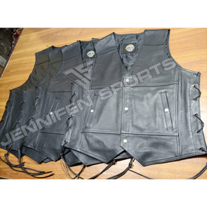 Chalecos de Motociclista Cortos de Cuero Vacuno Genuino Personalizados, Hechos a Mano con Cierre de Cremallera y Múltiples Bolsillos - Product Image 3