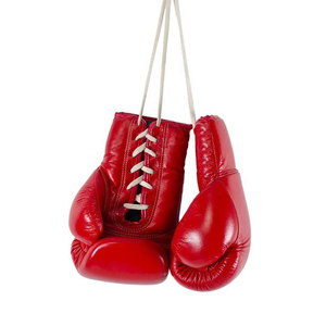 Gants de boxe en cuir blanc, noir et rouge personnalisables avec fermeture Velcro pour l'entraînement des adultes - Product Image 4