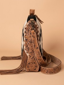 Bolso de Hombro para Mujer Estilo Saddle Bag con Flecos y Patrón Western, Tipo Tote, para Uso Diario y Viajes - Product Image 3