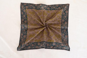 Bandanas en soie personnalisées de haute qualité, dernier style, imprimées recto-verso, doublées de soie, style hip-hop, pour femmes et hommes - Product Image 6