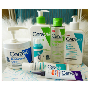 ผลิตภัณฑ์ทำความสะอาดผิวหน้าและโลชั่นบำรุงผิวกาย CeraVe ระดับพรีเมียม สำหรับการดูแลผิวอย่างครบวงจร - Product Image 5