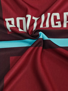 Ensemble de maillots de football de qualité supérieure, fournisseur d'équipements de football, uniforme de club de football pour enfants, vêtements d'équipe personnalisés, exportation d'usine 100% - Product Image 5