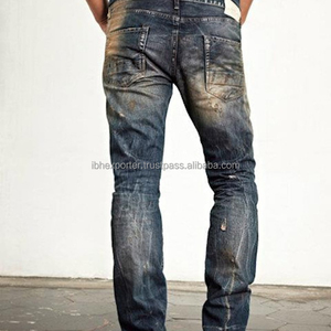 Vaqueros de última moda con aspecto sucio - Product Image 1