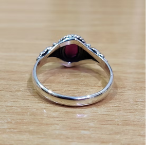 Minimalist Elegant 925 Silver With <b>Garnet</b> Gemstone <b>Ring</b> Stylish Gift for Wedding & Parties Jewelry - Product Image 2