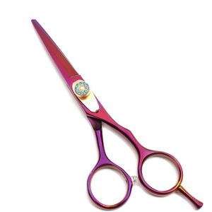 Ciseaux de barbier professionnels en acier inoxydable avec lame tranchante pour les fournitures de salon de coiffure et la coupe de cheveux - Product Image 5