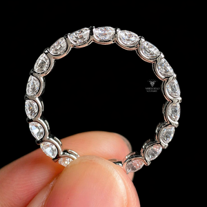 Bague de mariage éternelle en or blanc 14 carats plaqué platine de haute qualité, sertie de diamants de laboratoire de 2,5 mm, 2 carats, certifiés VVS1 - Product Image 3