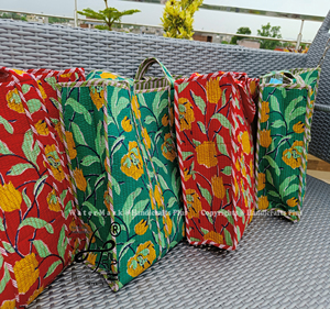 Bolso Tote Acolchado Multicolor Hecho a Mano, Personalizable, Ligero, para Fin de Semana, con Estampado de Bloques, para Viajes al Aire Libre, Bolso de Moda para Mujer - Product Image 1