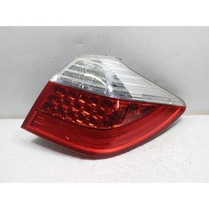 Luz Trasera Derecha Usada 924023M000 - Product Image 1
