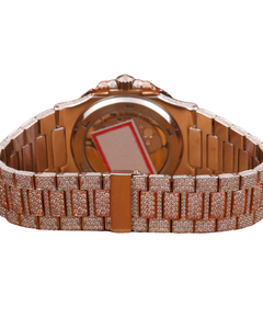 Montre Moissanite haut de gamme à cadran à aiguilles pour usage professionnel, montre à quartz sertie de diamants en or blanc, provenant d'un fournisseur indien - Product Image 4