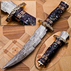 Couteau de chasse Bowie Damas haut de gamme avec manche en résine, couteau d'extérieur fait main sur mesure, couteau à pointe clip en acier, vente en gros - Product Image 1