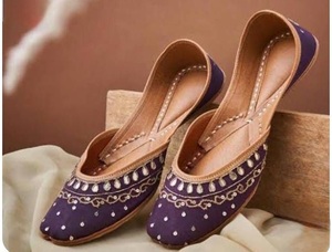 Zapatos Planos de Mujer Khussa Jutti Morados Bordados con Cuentas, Punta Cuadrada, de Cuero Genuino, Estilo Bailarina, para Todas las Temporadas - Product Image 1