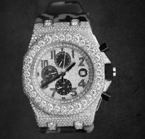 Reloj de Lujo Personalizado Iced Hip Hop VVS con Diamantes de Moissanita y Movimiento Mecánico de Acero Inoxidable - Product Image 1