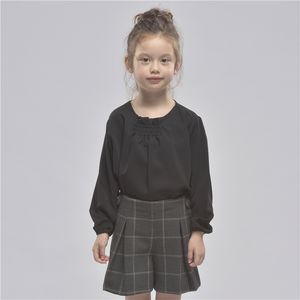 ODM élégant couleur unie noir 3/4 demi-manches t-shirt pour enfant fille - Product Image 3