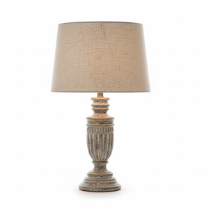 Lámpara de Mesa Decorativa para Interiores 2026 con Base de Pedestal con Acabado de Piedra Esculpida y Pantalla de Lino Neutral para un Ambiente Cálido - Product Image 1