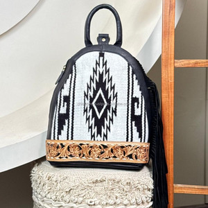 Bolso de Pecho Hecho a Mano con Patrón de Lana, Bandolera de Hombro, Bandolera de Viaje con Mochila - Product Image 4