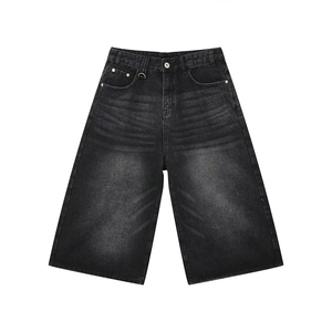 Shorts de Mezclilla Personalizados con Pedrería para Hombre, Shorts Vaqueros Elegantes con Adornos - Shorts de Moda Urbana Premium para Hombre - Product Image 2
