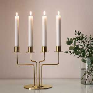 Candélabre moderne à 4 bras en métal doré, support de bougies de luxe pour table, centre de table décoratif pour salle à manger, salon - Product Image 1