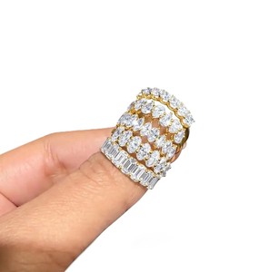 Bague demi-éternité en or massif 10K 14K 18K avec diamants de laboratoire multiformes (Marquise, Ovale, Princesse), couleur DEF, clarté VS VVS, certifiée IGI - Product Image 3
