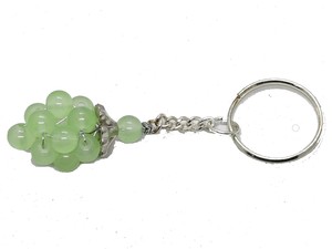 พวงกุญแจคริสตัลคุณภาพสูง หินอะเวนเจอรีนสีเขียว รูปทรงองุ่น ลูกปัดธรรมชาติจากจีน ของขวัญสำหรับผู้หญิง - Product Image 3