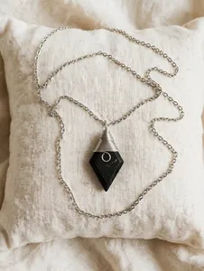 Collier pendentif classique en tourmaline noire naturelle de 18 mm, enroulé sur fil, plaqué laiton, argent, or, or rose, bijoux en pierres précieuses - Product Image 4