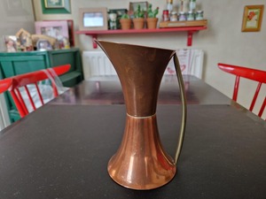 Carafe à eau rétro en cuivre, pichet en métal, design durable, utilisation pour les fêtes, couleur unie - Product Image 6