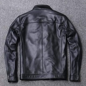 Veste en cuir noir de haute qualité pour hommes, très élégante et stylée - Product Image 5