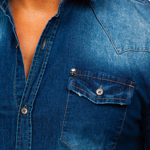 เสื้อเชิ้ตยีนส์ผู้ชายทรงสลิมฟิต ดีไซน์ใหม่ปี 2025 ลุคสบายๆ ซักแบบวินเทจ แขนยาว ไซส์ใหญ่พิเศษ - Product Image 2