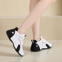 Baskets de mode OEM pour femmes et hommes, en PU, avec empiècements contrastants, chaussures de sport décontractées pour projets de marque