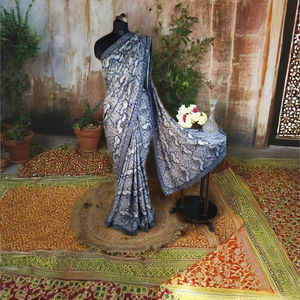 Saree en soie avec chemisier en dentelle Vêtements indiens et pakistanais - Product Image 6
