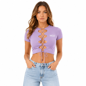 T-shirt court à lacets sur le devant pour femme, haut streetwear personnalisé avec découpes, style Y2K, collection printemps-été, col rond, chemisier ajouré, DTF - Product Image 1