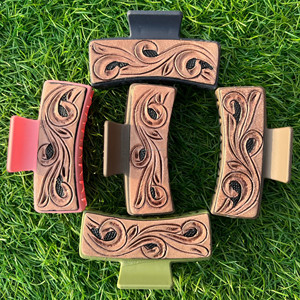 Accessoires de cheveux occidentaux pour femmes Pince à cheveux en cuir usiné à la main Pince à cheveux Cowgirl Pince à griffes en cuir de vachette véritable - Product Image 3