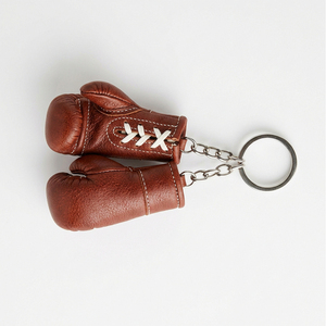 Porte-clés mini-gants de boxe personnalisés tendance, couleur personnalisée, logo élégant, cuir PU de haute qualité - Product Image 3