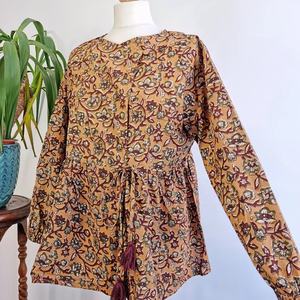 Chemise bohème en pur coton, imprimé floral pêche apricot terreux, élégante, confortable, style indien Bagru, débardeur court d'été - Product Image 1
