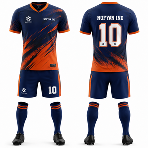 Fabricant d'uniformes de football pour adultes unisexes, respirants, en polyester, écologiques, sur mesure et en gros - Product Image 1