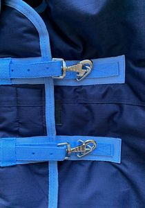 Couverture d'hiver pour cheval, marine, 200g et 350g de rembourrage, poids moyen et lourd - Product Image 6