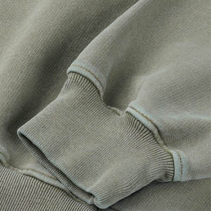 Sudadera Deportiva Larga para Hombre, con Logotipo Bordado, Cuello Redondo y Manga Larga - Product Image 4