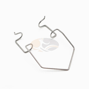 เครื่องมือผ่าตัดตาแบบใช้ลวดสแตนเลส ยี่ห้อ Barraquer ขนาด 15 มม. แบบโค้งงอ ความยาว 4 ซม. พร้อมคู่มือการใช้งาน - Product Image 1