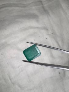 Émeraude naturelle zambienne de 4,36 ct, taille octogonale, pierre précieuse verte lâche, émeraude de qualité supérieure pour la joaillerie fine, fournisseur en gros - Product Image 2