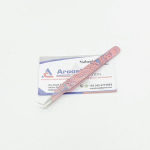 Pince à épiler professionnelle à 90 degrés en acier inoxydable de haute qualité avec extension de cils en diamant pointue - Product Image 6