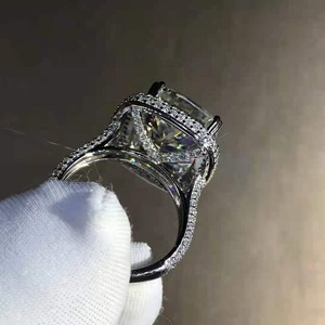 Luxury Gold Hip Hop <b>Iced</b> <b>Ring</b> Unisex Natural Large Diamond Stone Elegant Fashion Statement IGI Certified Silver Plated Jewellery - Product Image 3