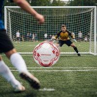 Balón de entrenamiento de fútbol de alto rendimiento para sesiones de práctica con un agarre fuerte y un control perfecto