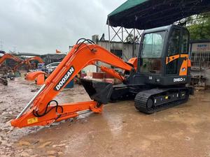 Doosan เครื่องขุดไฮดรอลิกมือสอง DH60-7 DH60 Doosan Doosan มือสองประสิทธิภาพสูง - Product Image 3