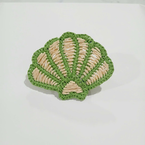 Anillos de Servilleta de Macramé con Diseño de Conchas, Decoración Náutica Costera para Mesa, Hechos a Mano con Patrón de Follaje en Azul y Beige - Product Image 3