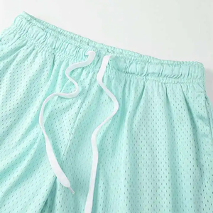 Pantalones Cortos de Malla con Logotipo de Llama Sublimado, de Alta Calidad, Personalizados para Hombre, con Costura Interna de 5 Pulgadas, Transpirables y con Estampado - Product Image 3