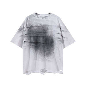 เสื้อยืดคอตตอน 100% ล้างสีแบบแอซิดวอชสำหรับผู้ชาย สไตล์สตรีทแวร์ ทรงหลวมไหล่ตก ดีไซน์ทำสีซีดแบบหนัก น้ำหนัก 220 กรัม พิมพ์ลายซิลค์สกรีน - Product Image 5