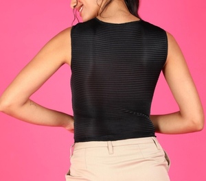 Débardeur court tendance 2026 pour femme, style été, coupe ajustée, parfait pour les tenues décontractées, basique mais de haute qualité - Product Image 6