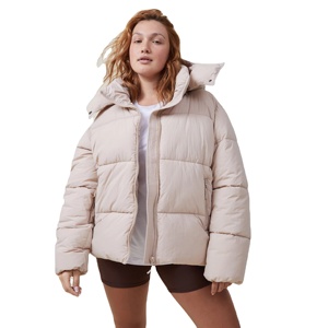 Vestes matelassées classiques pour femmes, très vendues, avec capuche, logo, fermeture éclair, style décontracté - Product Image 1